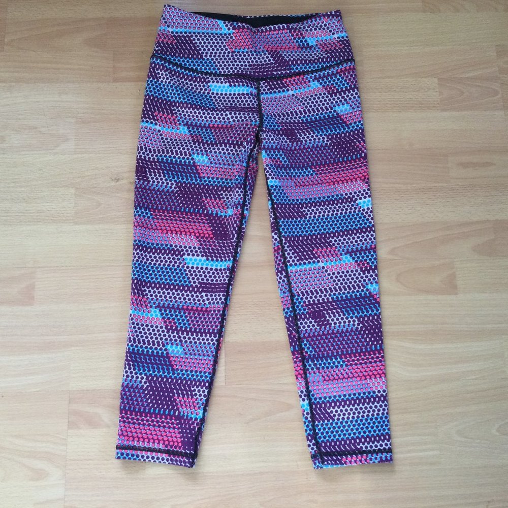 Victoria's Secret Small VSX Sport Capri  Tights Yoga pants Running